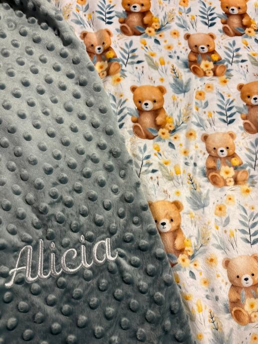 Custom blanket · Alicia